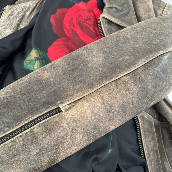 Guess Emma Chamberlain Leather Jacket. Sz L - Picture 12 of 13